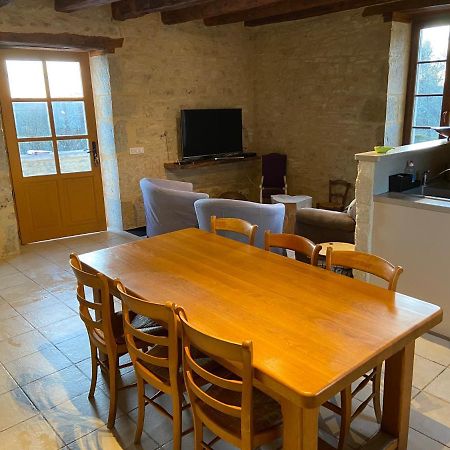 Notre Petite Maison Dans La Prairie Saint-Germain-du-Bel-Air Exteriér fotografie
